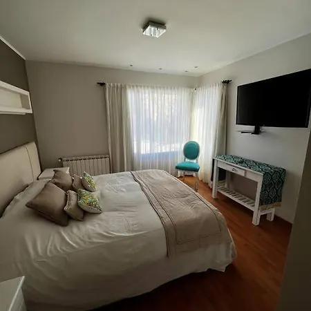 Casa Conesa, Calida Super Confortable Hasta 7 Personas Esquel Exterior photo
